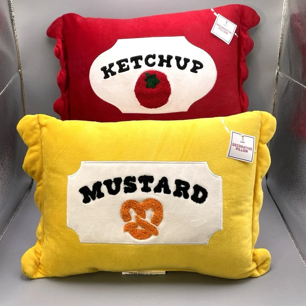 NWT Ketchup & Mustard Throw‎ Pillow Set BFF Novelty Food Plush Target Disc.